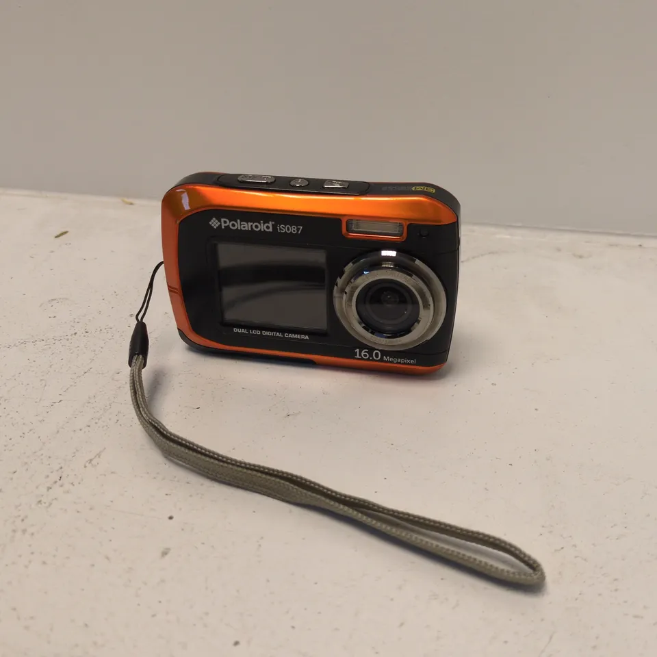 POLAROID IS087 16.0MP DIGITAL CAMERA – ORANGE/BLACK
