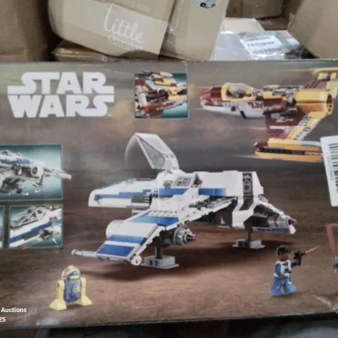 LEGO STAR WARS NEW REPUBLIC E-WING VS. SHIN HATI'S STARFIGHTER 75364