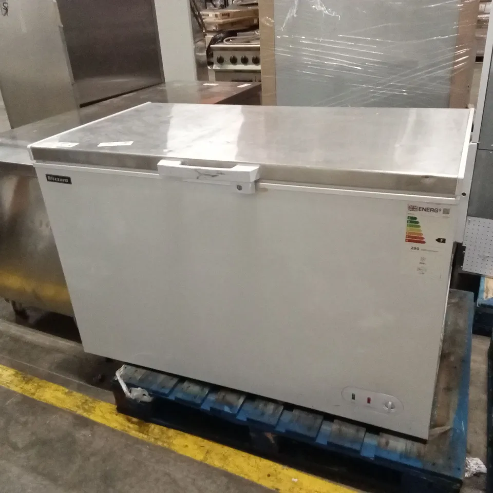 BLIZZARD CF450SS STAINLESS STEEL LID CHEST FREEZER - 450L