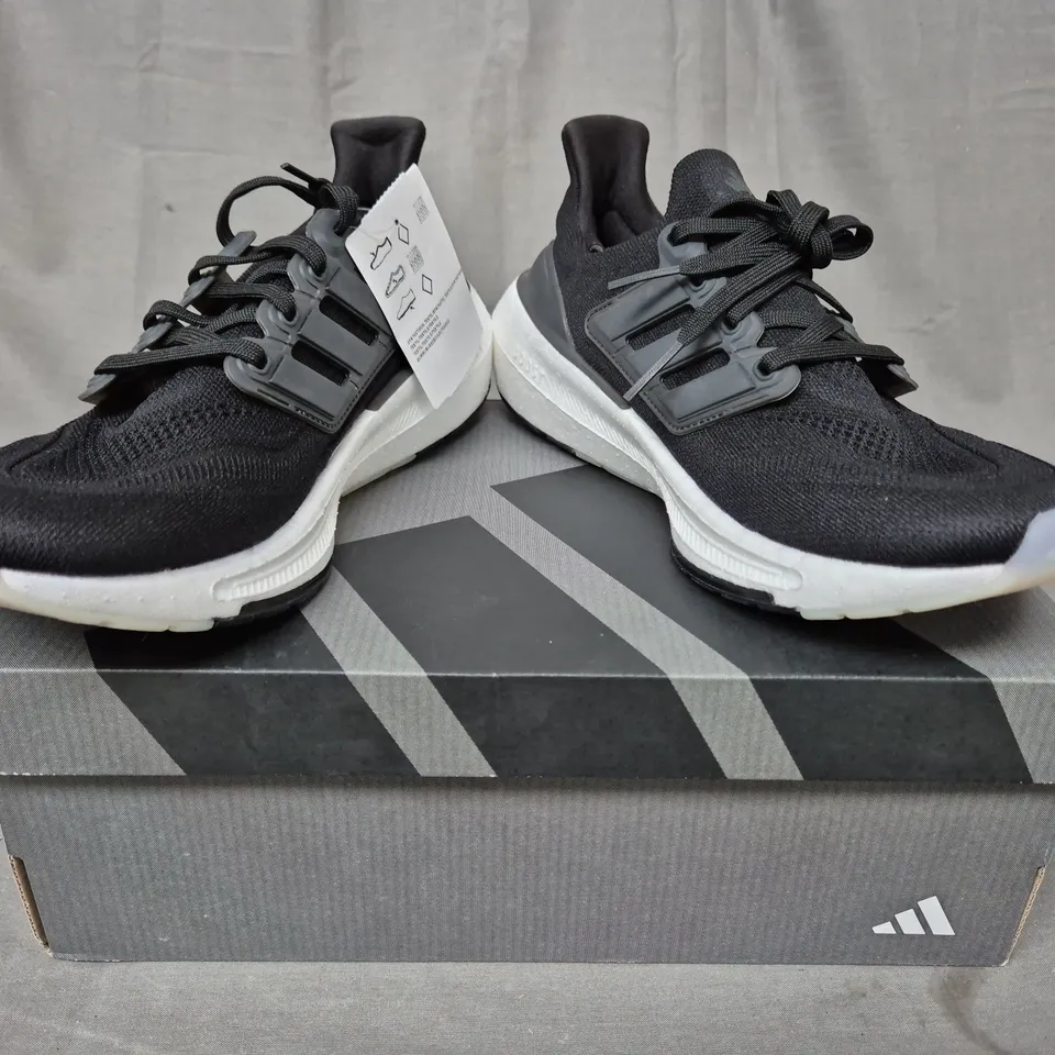 BOXED PAIR OF ADIDAS ULTRABOOST LIGHT WOMEN'S SHOES IN BLACK UK SIZE 7