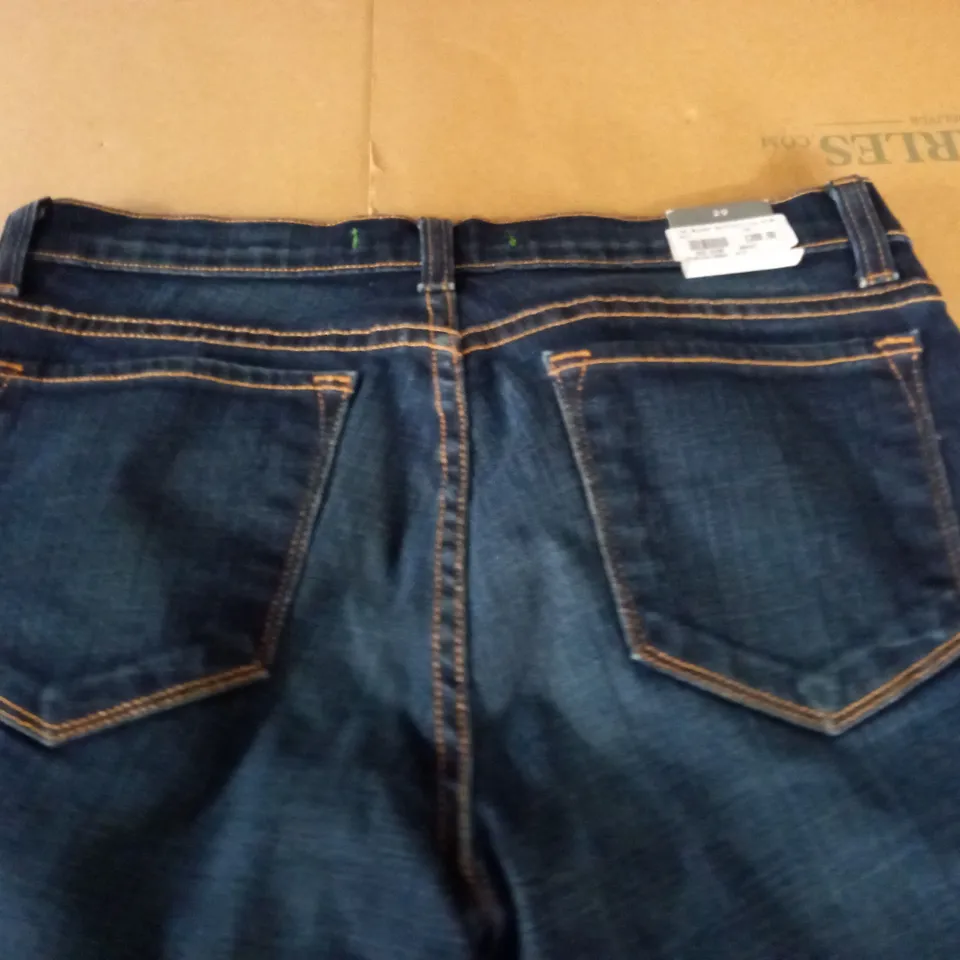 BRAND NEW J BRAND SKINNY LOW RISE JEANS - 29