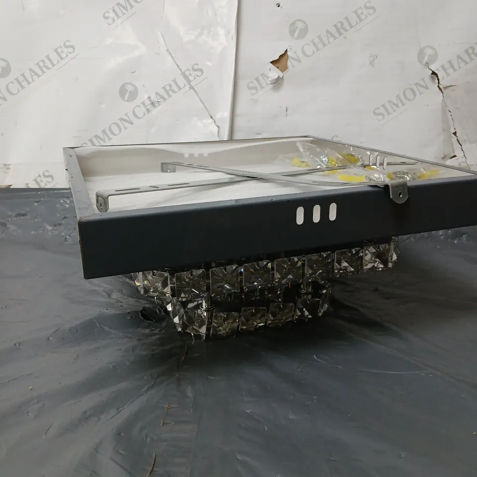 BOXED DESIGNER GLASS EFFECT CEILING LIGHT 