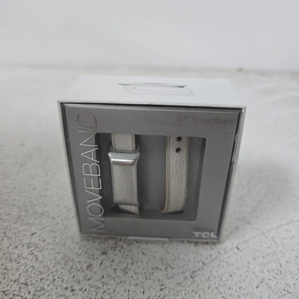 TCL MOVEBAND FITNESS TRACKER – WHITE BAND, BOXED