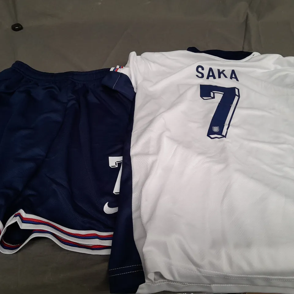 NIKE ENGLAND FOOTBALL SHIRT EUROS 2024 - SAKA 7 - SIZE 28