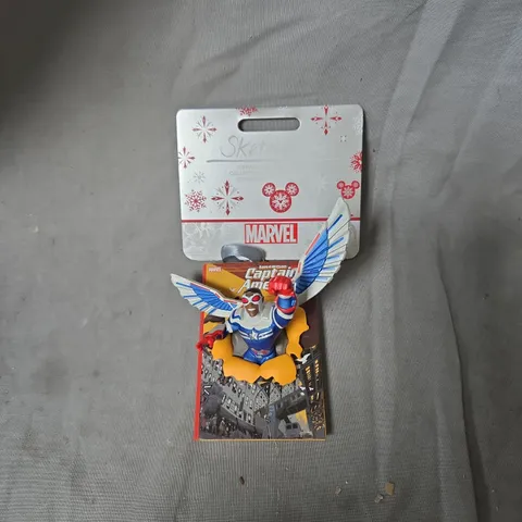 MARVEL SKETCHBOOK CAPTAIN AMERICA ACTION FIGURE ON CARD WITH WINGED ACCESSORY