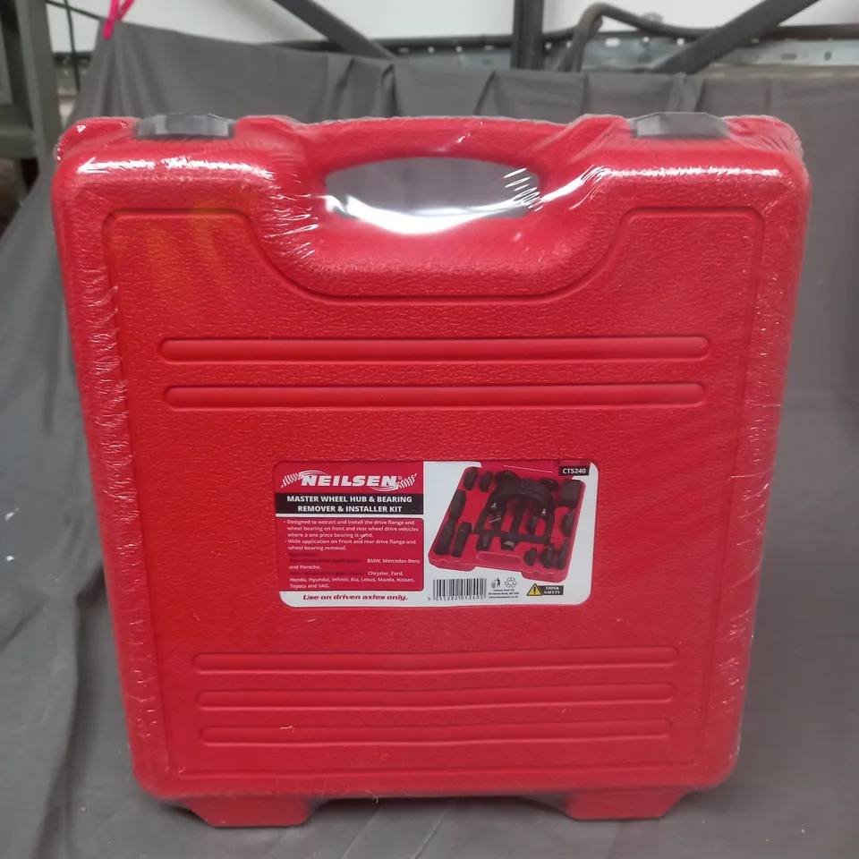 NEILSEN MASTER WHEEL HUB AND BEARING REMOVER AND INSTALLER KIT