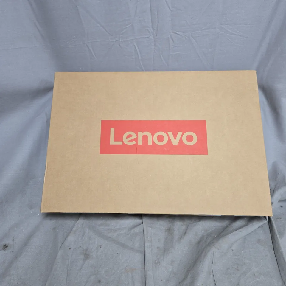 LENOVO IDEAPAD SLIM 3 BOXED
