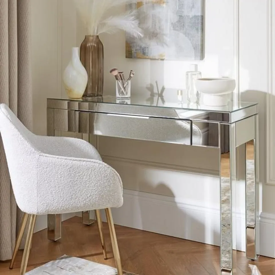 BOXED MIRRORED DRESSING TABLE (1 BOX)