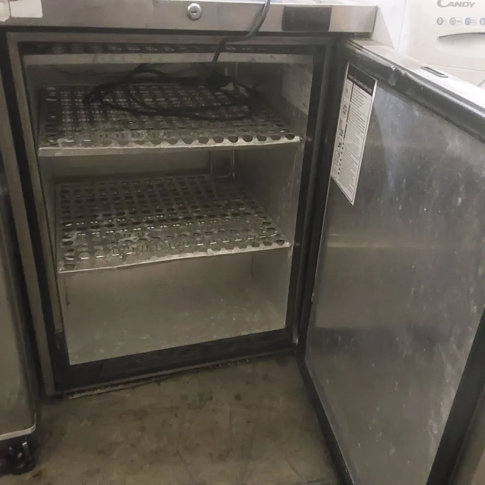 FOSTER LR150 UNDERCOUNTER FREEZER