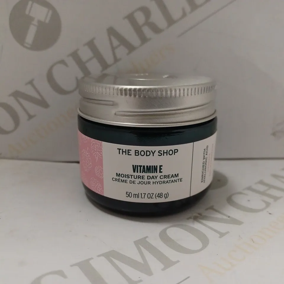 THE BODY SHOP VITAMIN E MOISTURE DAY CREAM 50ML