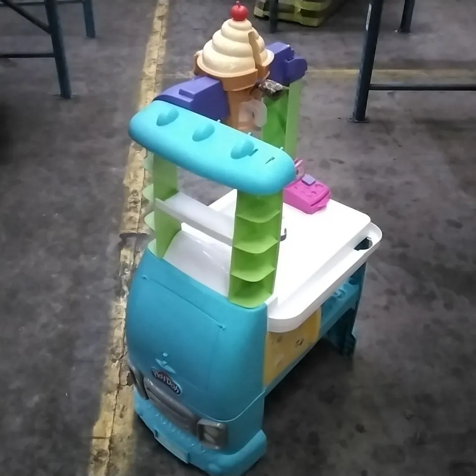 PLAY-DOH ULTIMATE ICE CREAM TRUCK PLAYSET RRP £99.99