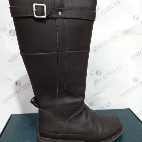 EMU AUSTRAILIA NATASHA ESPRESSO LEATHER BOOTS - SIZE 7