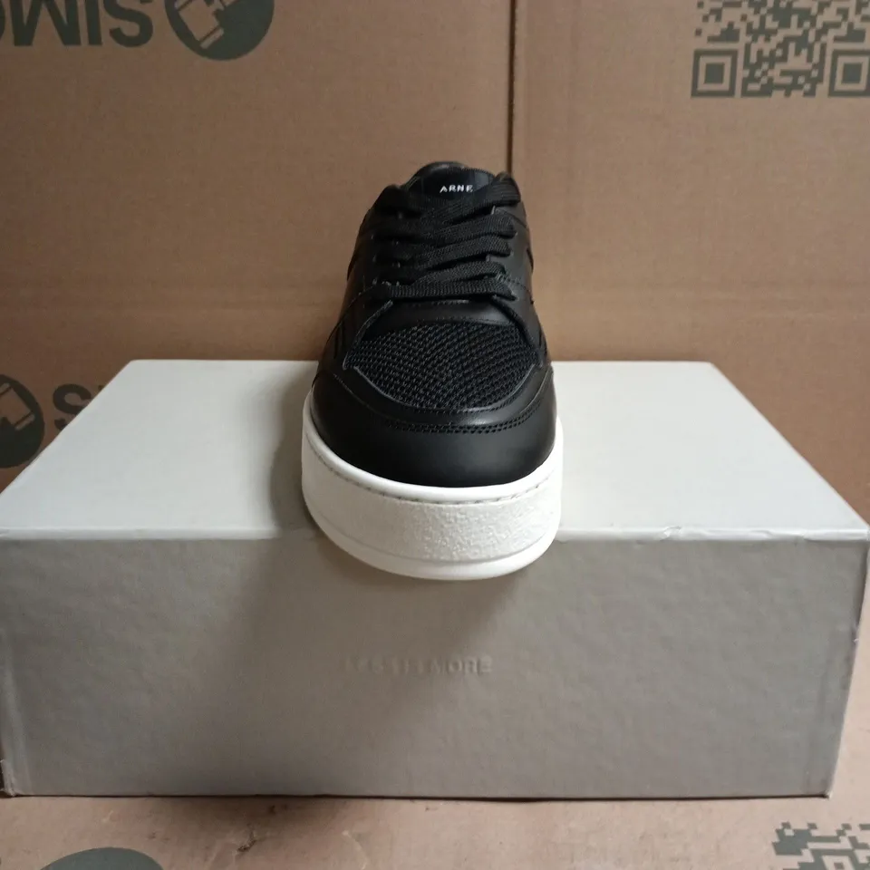 ARNE ARENA TRAINER 2.0 BLACK TRAINERS – UK 8.5 (EU 42.5)