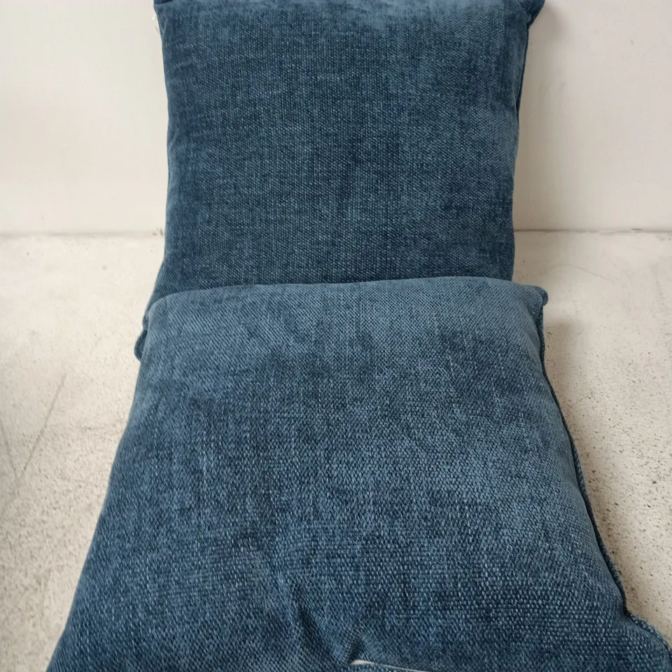 PAIR OF SMALL BLUE CUSHIONS