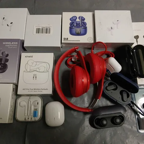 LOT OF APPROXIMATELY 20 ASSORTED AUDIO ITEMS TO INCLUDE PHILIPS EARPHONES. SEALED TWS EARBUDS AND BEATS HEADPHONES