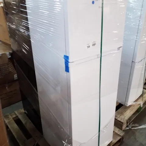 PALLET OF APPROXIMATELY 2 UNPROCESSED RAW RETURN WHITE GOODS TO INCLUDE