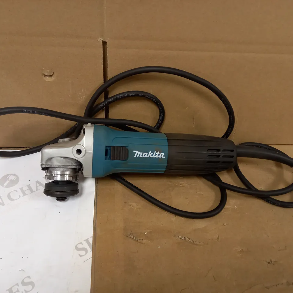 MAKITA ANGLE GRINDER