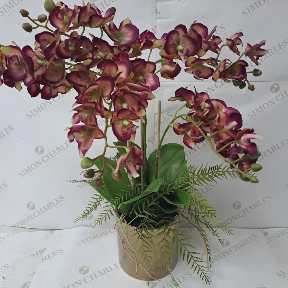 ARTIFICIAL HOUSE PLANT IN METALLIC GOLD POT