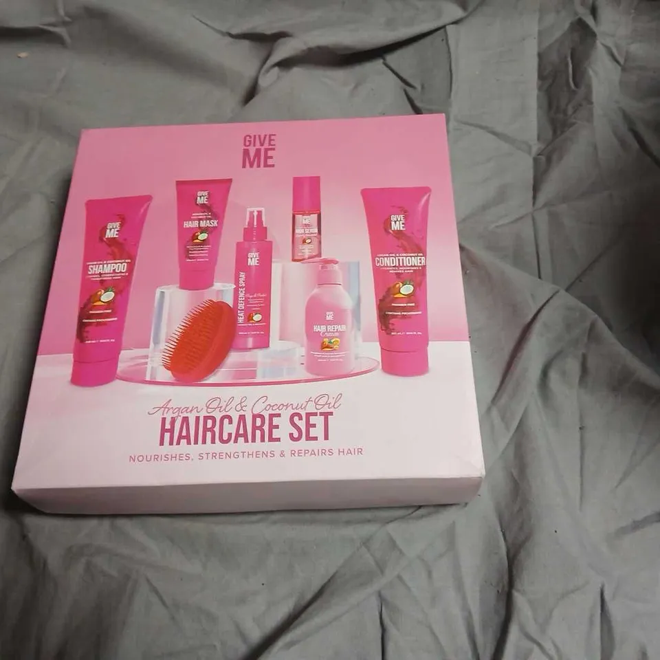 GIVE ME ARGAN OIL & COCONUT OIL HAIRCARE SET – SHAMPOO, CONDITIONER & HAIR MASK