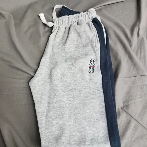 SOULCAL & CO CALIFORNIA SWEATPANTS – GREY WITH NAVY SIDE STRIPE, UK M