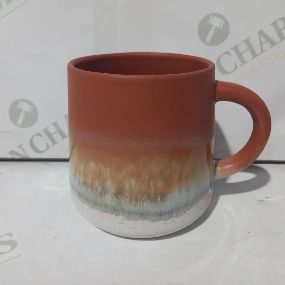 SASS & BELLE MOJAVE GLAZE BROWN MUG