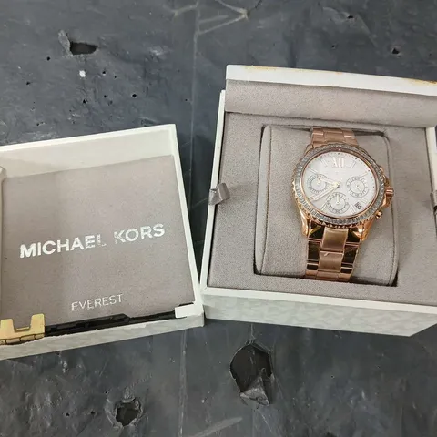 MICHAEL KORS STAINLESS STEEL WHITE DIAL WATCH 