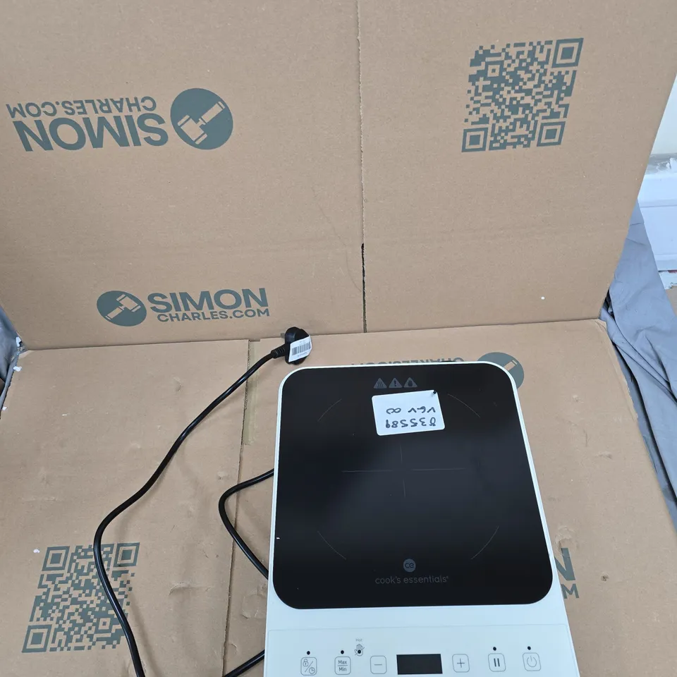 BOX OF APPROXIMATELY 14 ASSORTED ITEMS TO INCLUDE: PORTABLE INDUCTION HOB 