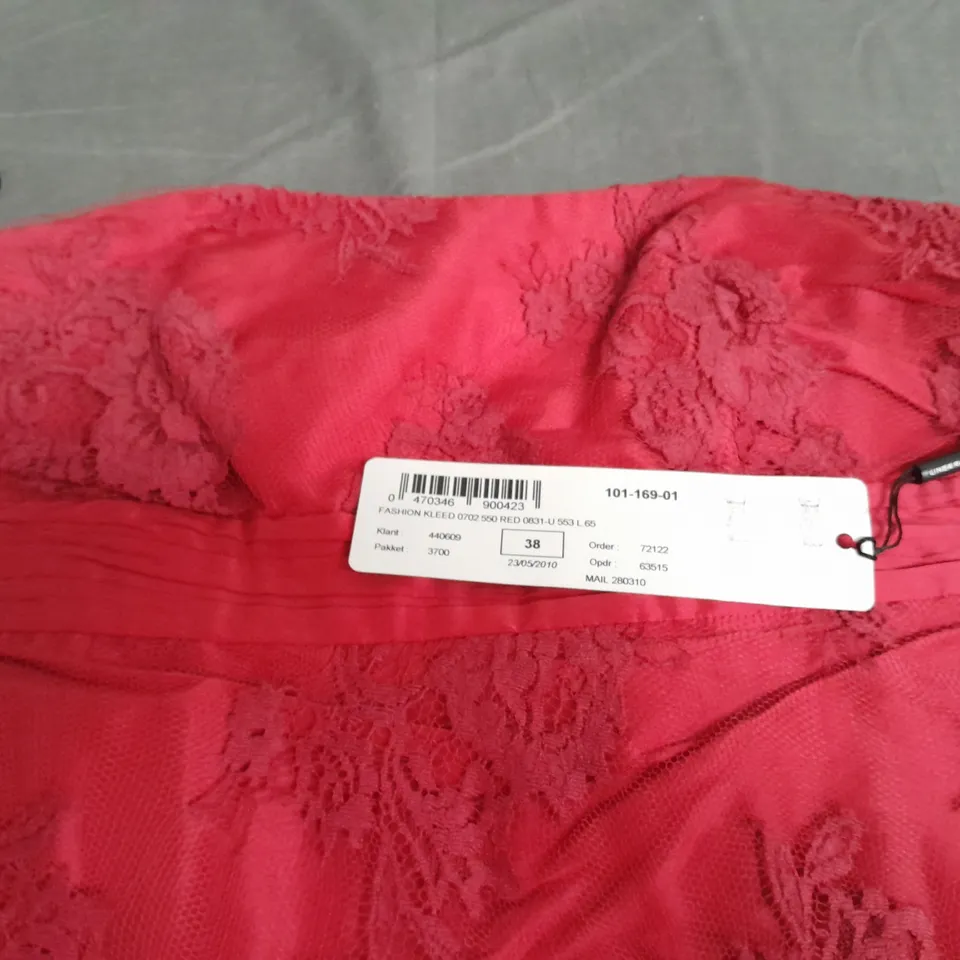 LINEA RAFFAELLI RED LACE DRESS - 38