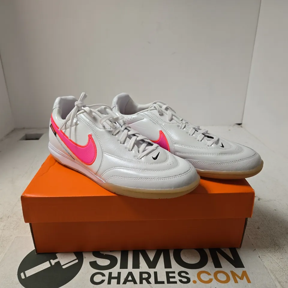 NIKE TIEMPO WHITE/PINK TRAINERS UK 9.5 BOXED