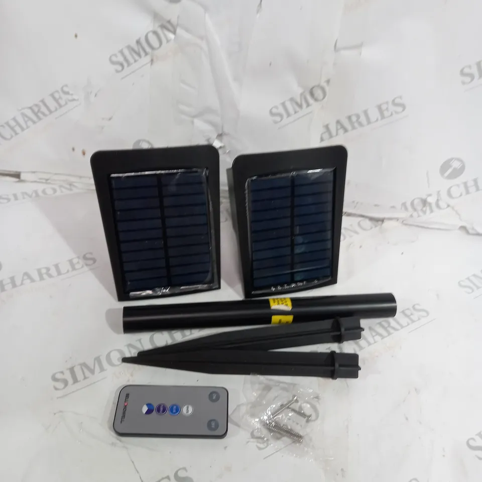BELL & HOWELL SET OF 4 BIONIC COLOR BURST SOLAR POWERED LIGHTS