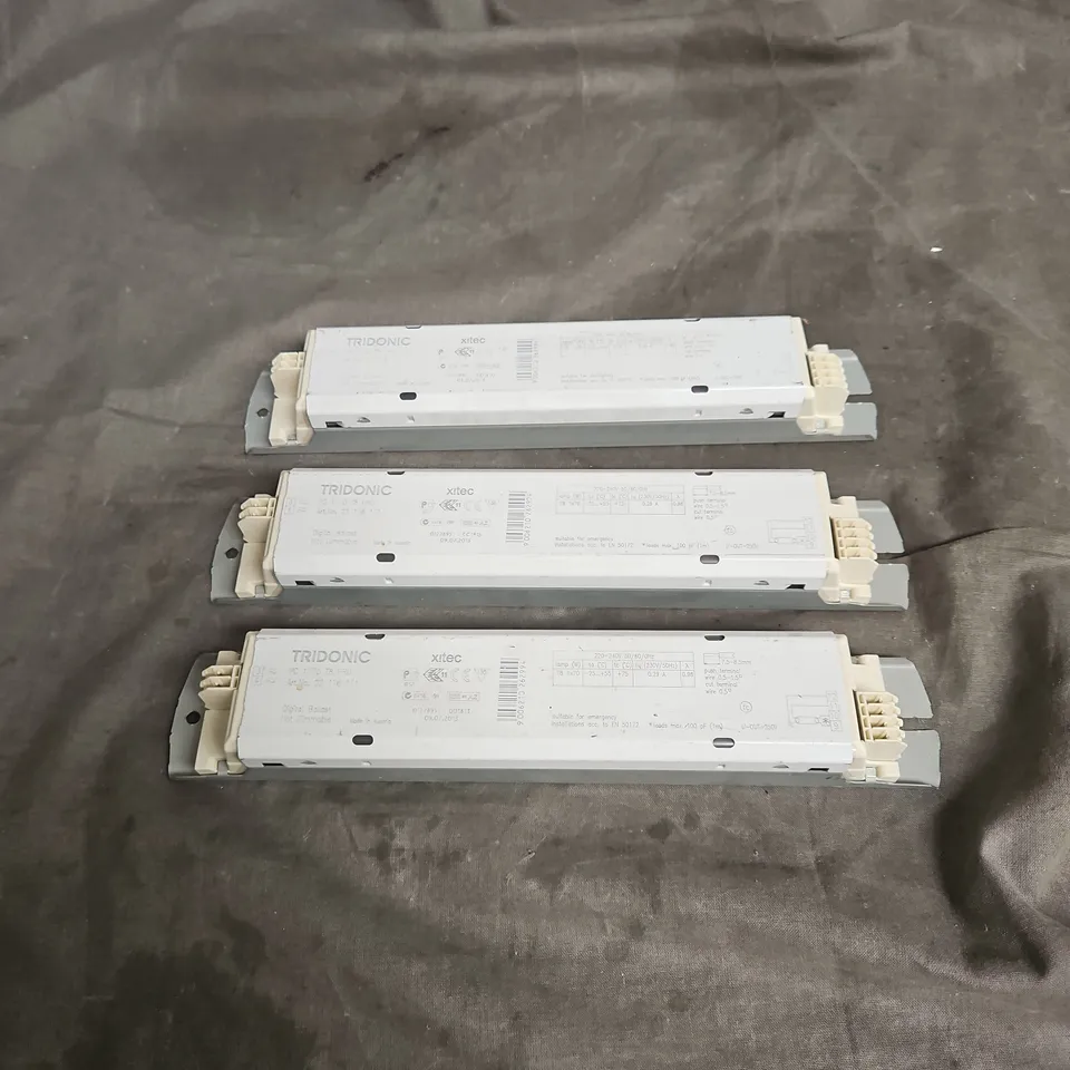 TRIDONIC X3 PC 1/70 T8 PRO DIGITAL BALLAST NOT DIMMABLE