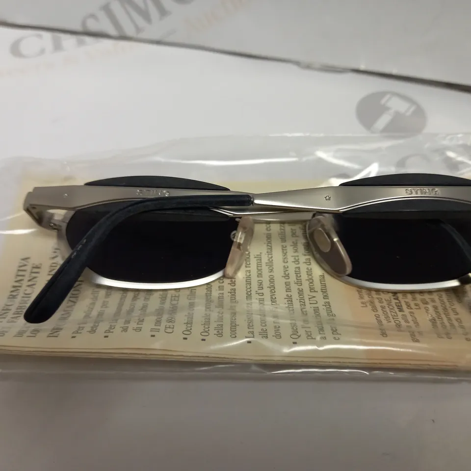 APPROXIMATELY 10 DIERRE STING SUNGLASSES