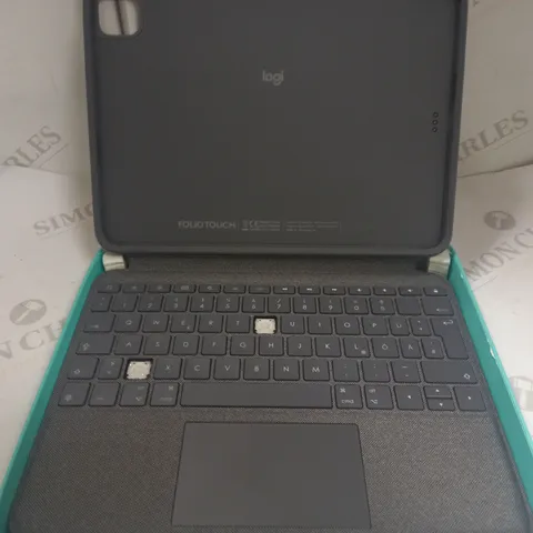 LOGITECH COMBO TOUCH IPAD PRO 11-INCH (1ST, 2ND, 3RD GEN - 2018, 2020, 2021) KEYBOARD CASE