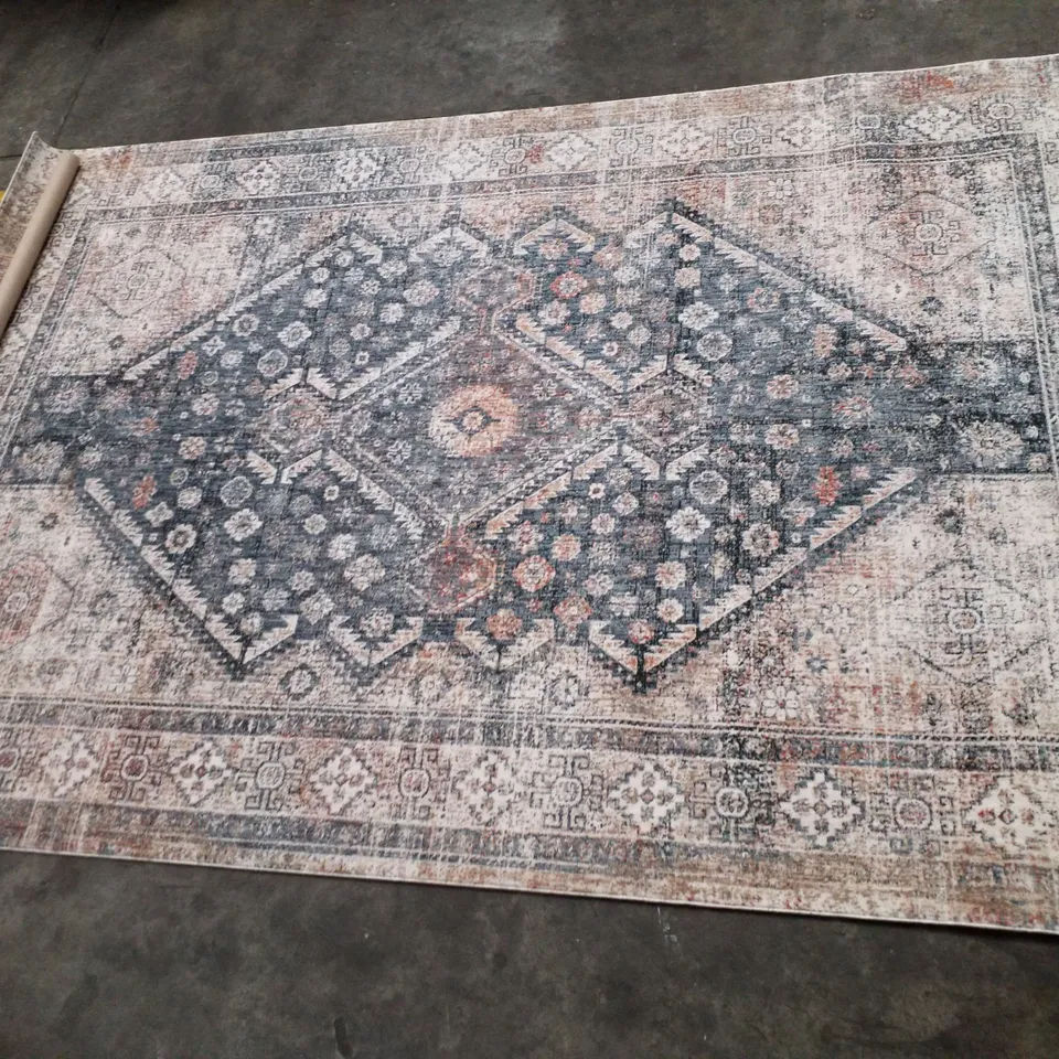 BRAND NEW JAIPUR LIVING VANADEY VESNA RUG IN BLUE MIRAGE/INDIA INK - 5'3"×7'6" 