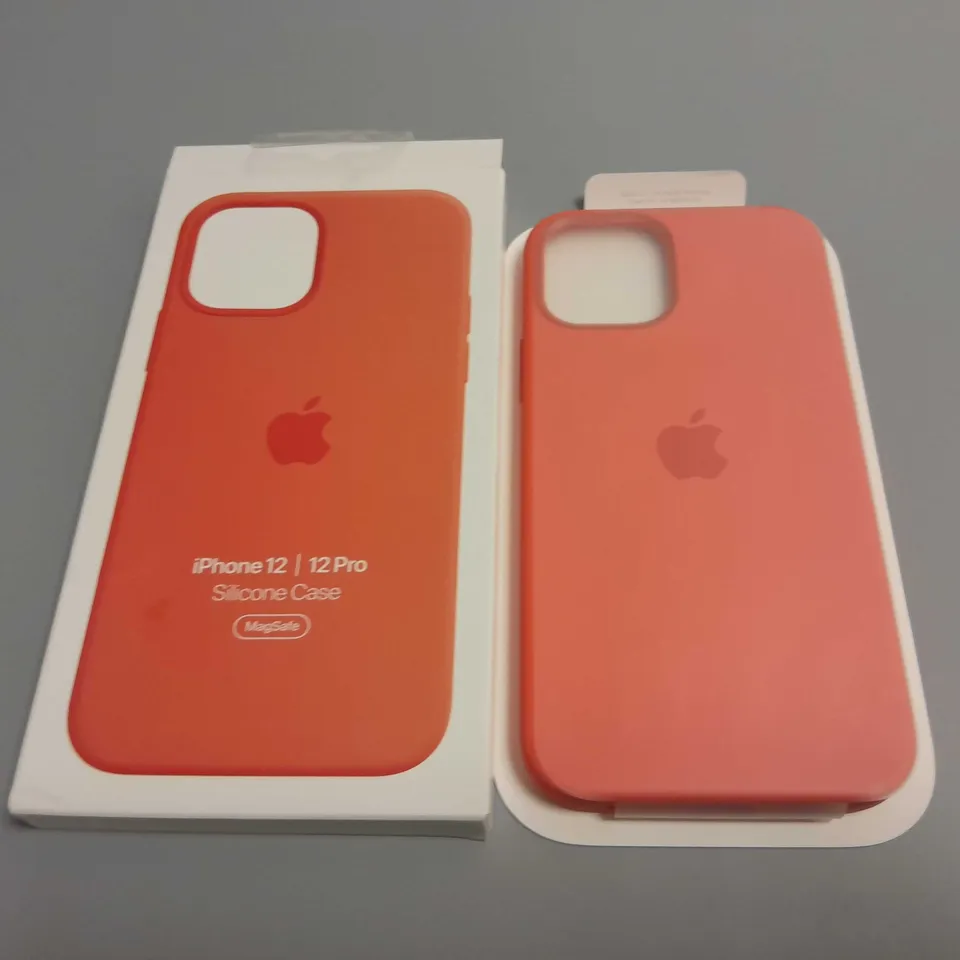 APPLE IPHONE 12/12 PRO SILICONE CASE IN PINK CITRUS