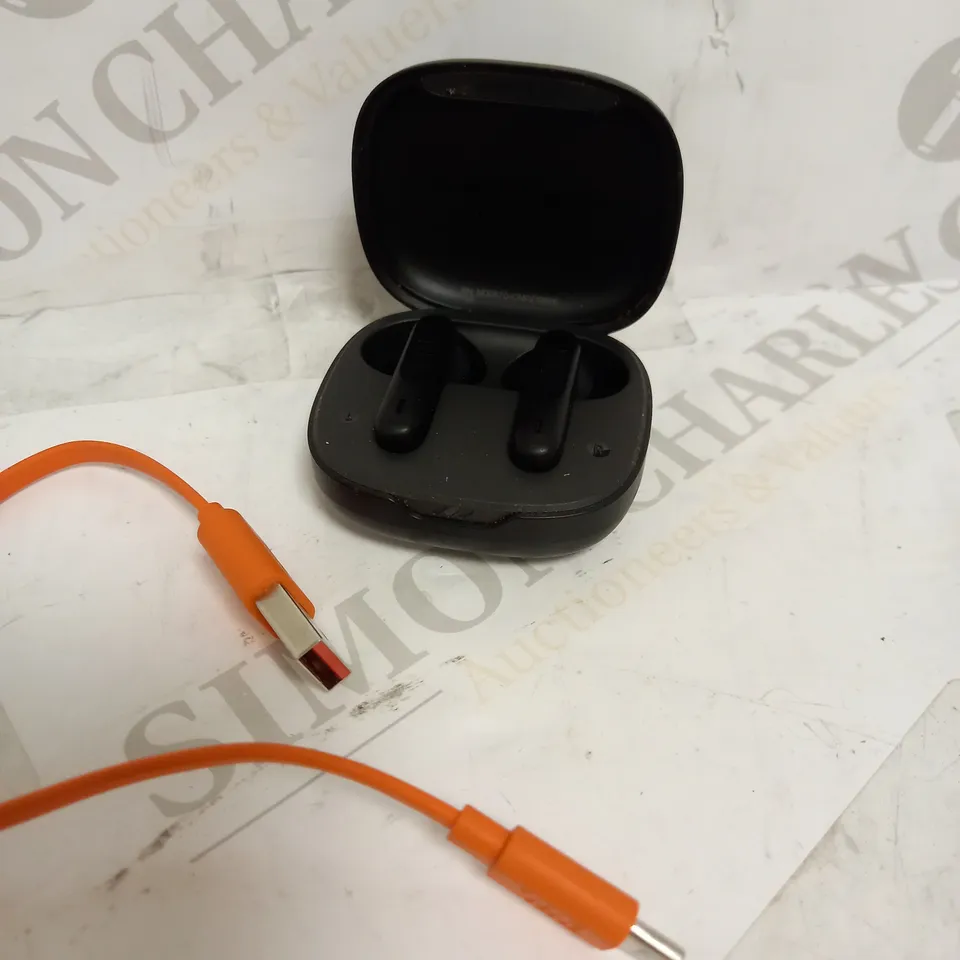 JBL WAVE 300 TWS TRUE WIRELESS IN-EAR BLUETOOTH HEADPHONES