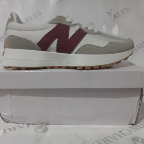 BOXED PAIR OF NEW BALANCE TRAINERS IN WHITE/RED EU SIZE 38