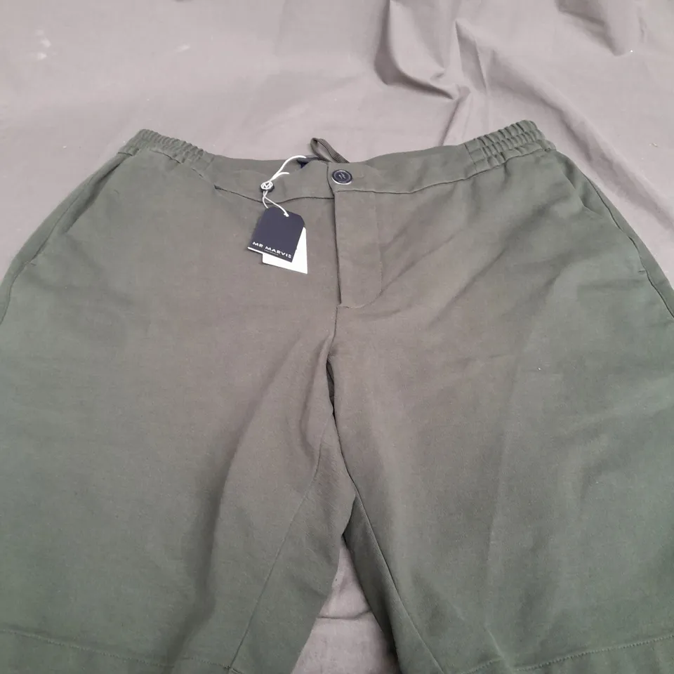 MR MARVIS FAIRWAYS THE SHORT EASIES KHAKI SHORTS - W36