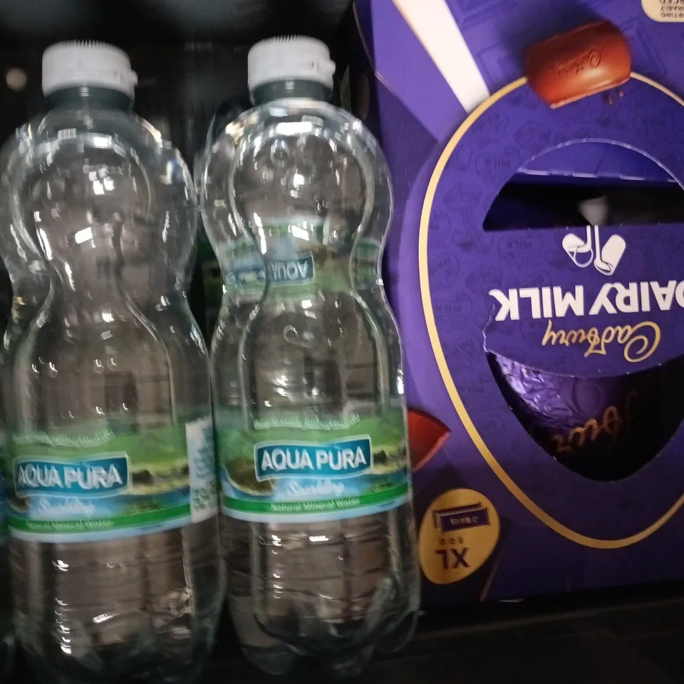 APPROXIMATELY 10 ASSORTED FOOD AND DRINK ITEMS TO INCLUDE BUDDIES, GHOST, ETC