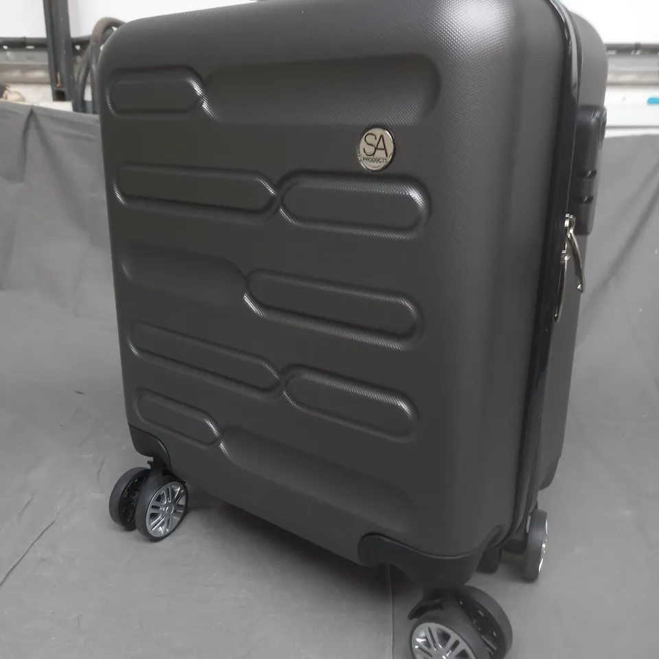 BOXED SA PRODUCTS 45X36X20CM CABIN LUGGAGE IN GREY