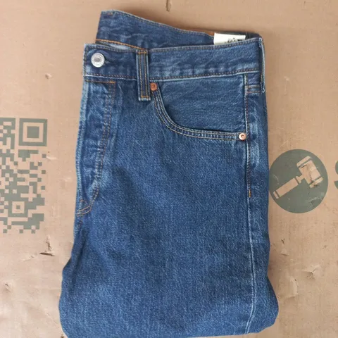LEVI'S 501 ORIGINAL JEANS IN BLUE SIZE 32/30