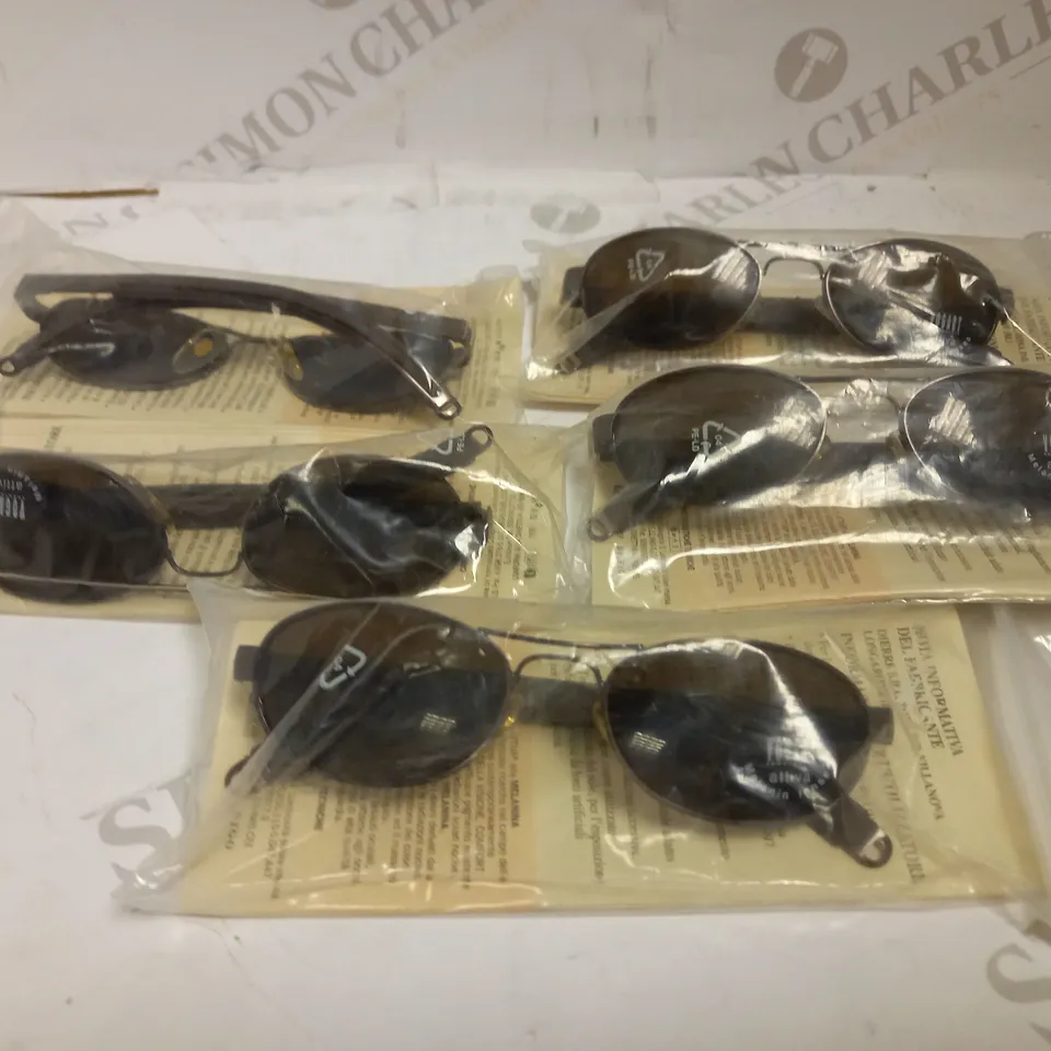 LOT OF 5 PAIRS OF VOGART SUNGLASSES