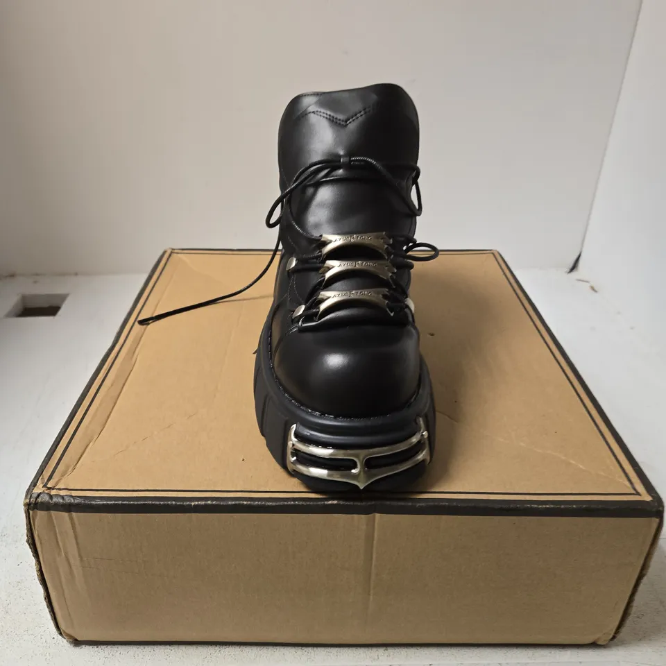 AYUSTONG BLACK COMBAT BOOTS - 10