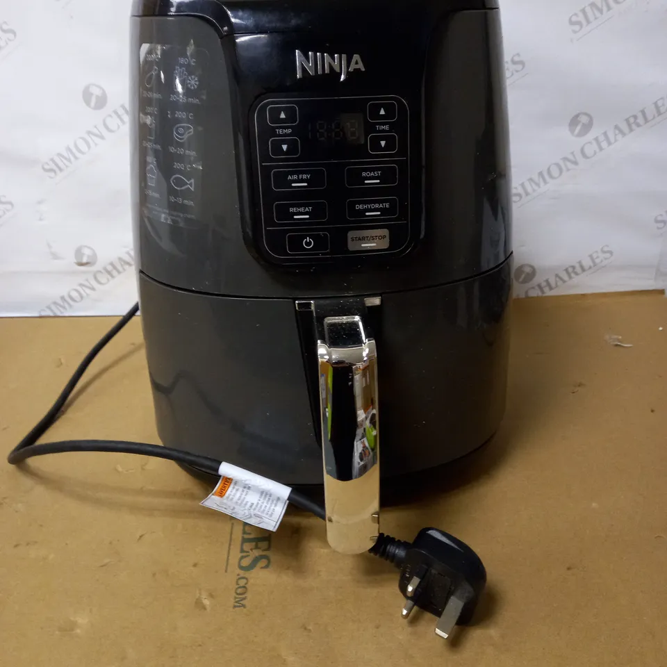 NINJA 3.8L AIR FRYER 
