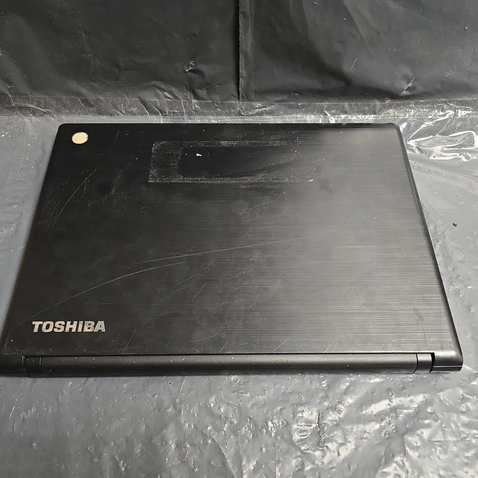 TOSHIBA SATELLITE PRO R40-C