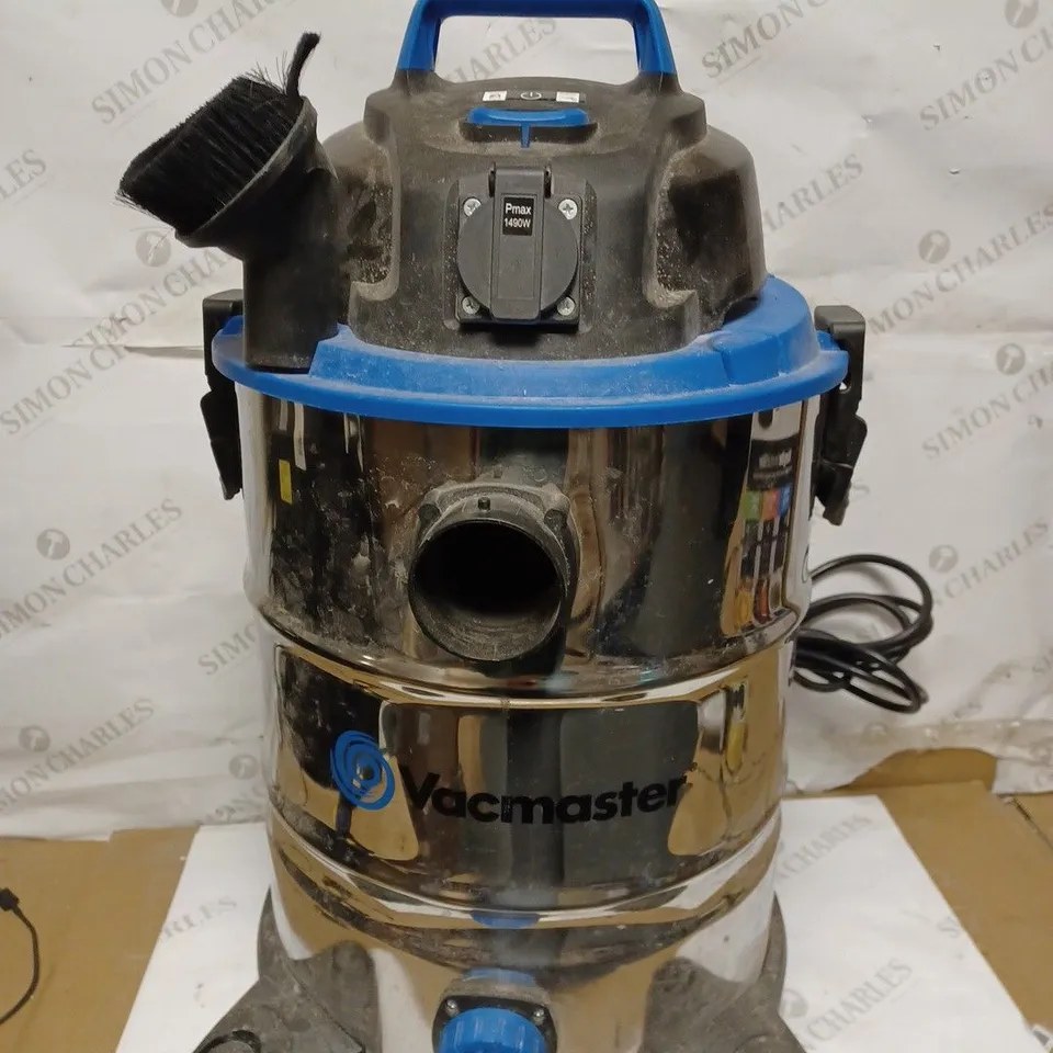 VACMASTER WET AND DRY VACUUM CLEANER 