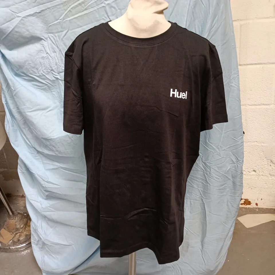 HUEL BLACK LOGO T-SHIRT – XXL (MADE IN SRI LANKA)