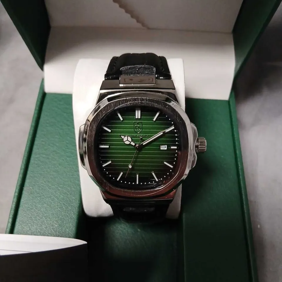 FRANK SCHMIDT FS WRISTWATCH – GREEN DIAL, BLACK LEATHER STRAP