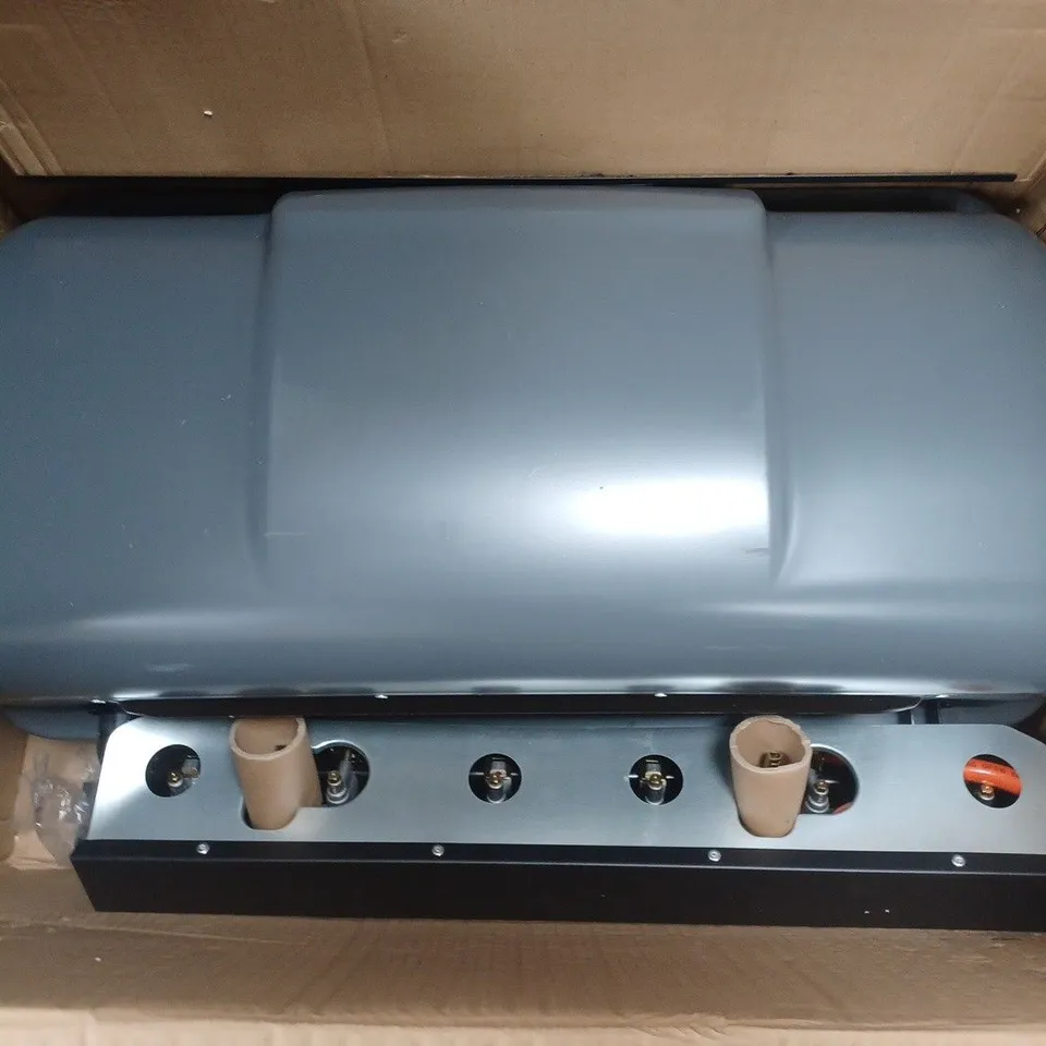 BOXED GRADE 1 6 BURNER GAS BBQ WITH SIDE BURNER - COLLECTION ONLY