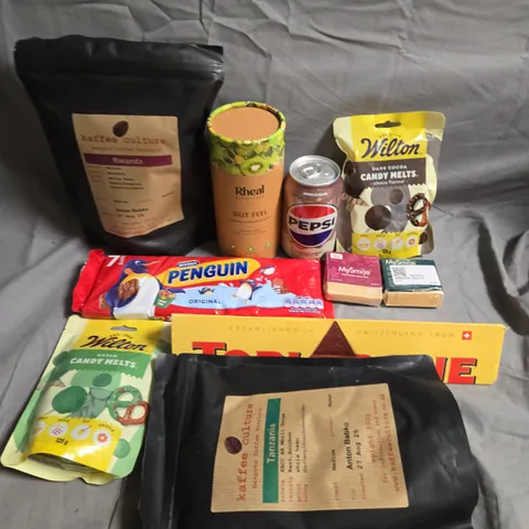 APPROXIMATELY 5 ASSORTED FOOD &DRINK ITEMS TO INCLUDE - PEPSI, TOLBERONE AND PENGUINS  - COLLECTION ONLY